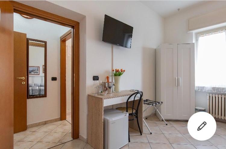 Hotel La Terrazza Peschiera del Garda Exteriér fotografie