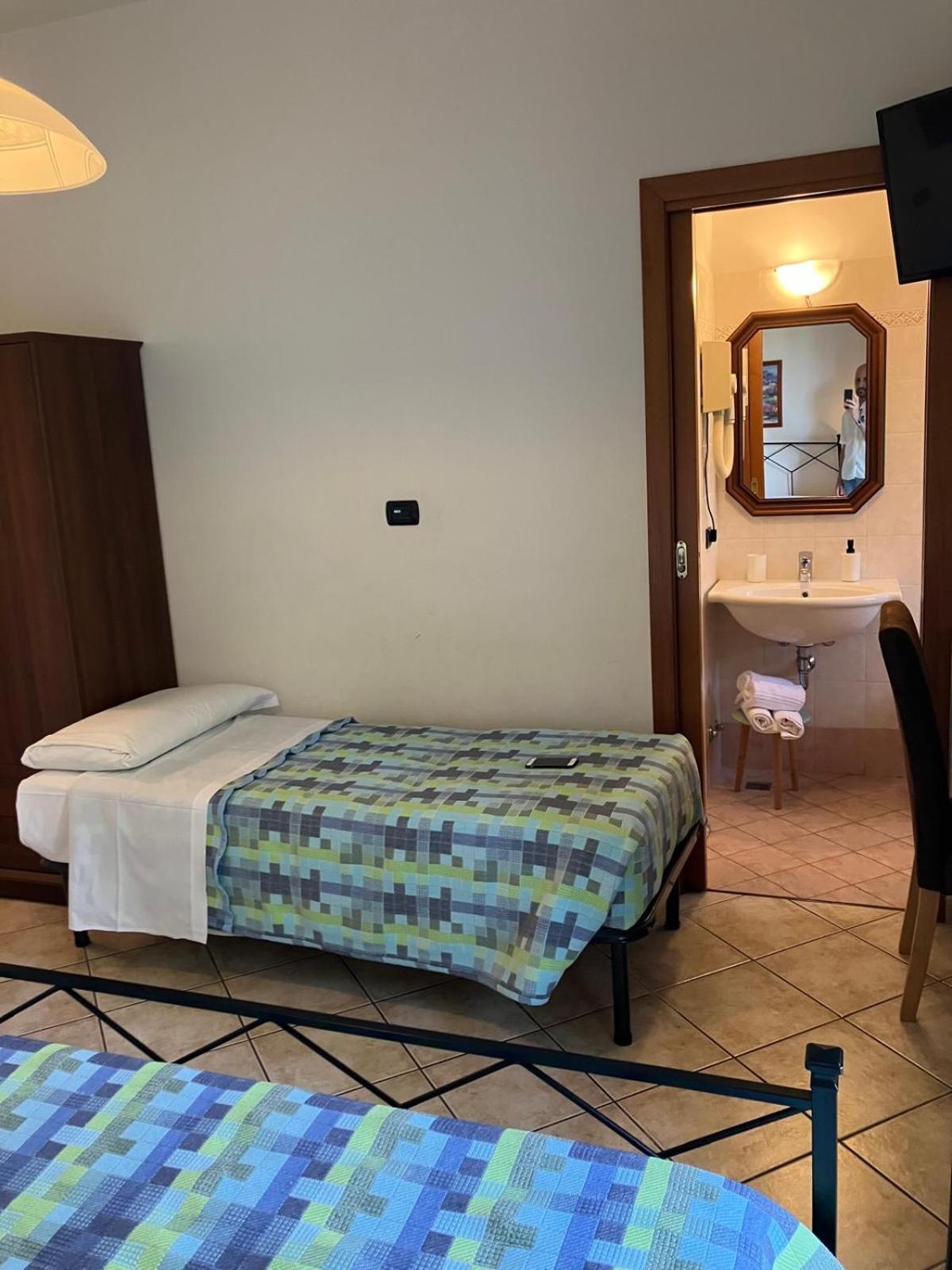Hotel La Terrazza Peschiera del Garda Exteriér fotografie